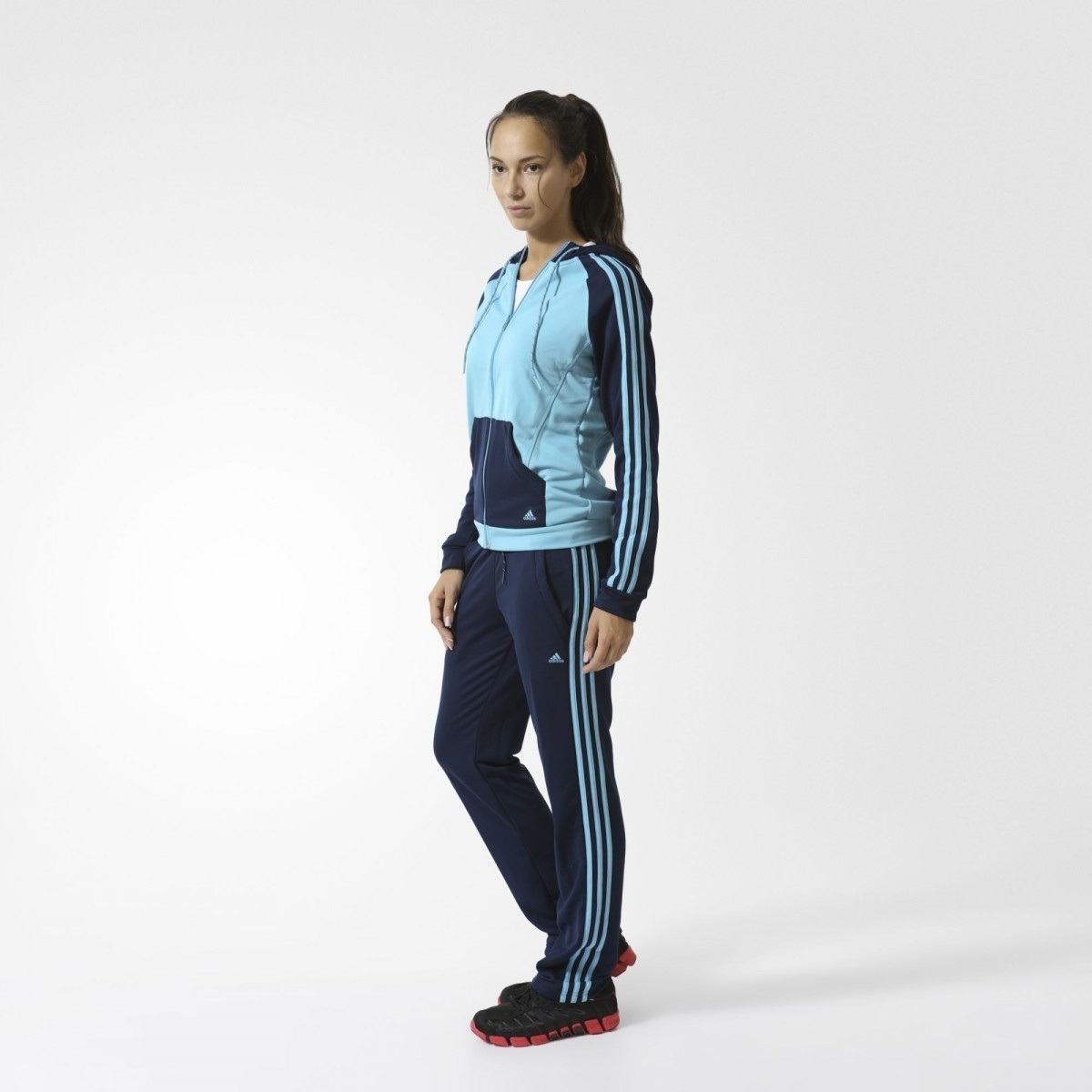 Adidas eşofman takımı bayan